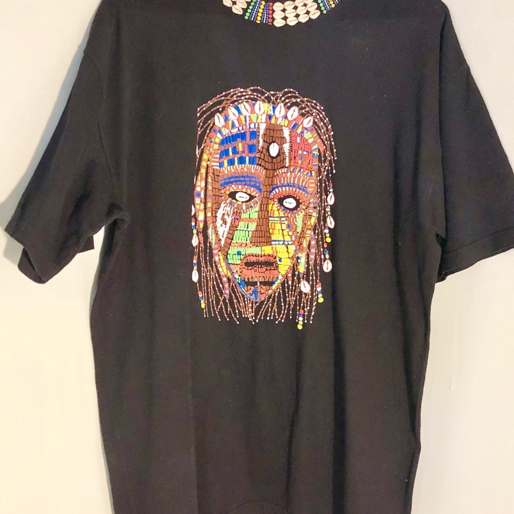 tee shirt unisex like new